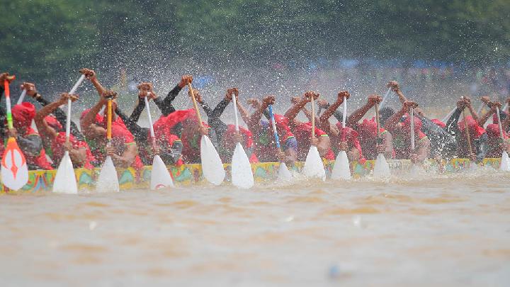 Arena Pacu Jalur Tepian Narosa